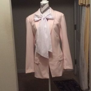 Plus ladies pink one button blazer